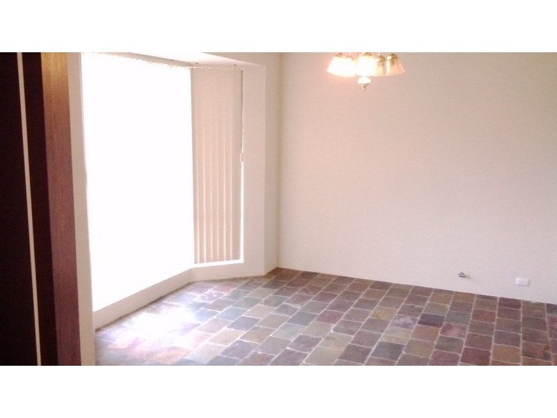 5 Abalone Crescent, Waikiki WA 6169