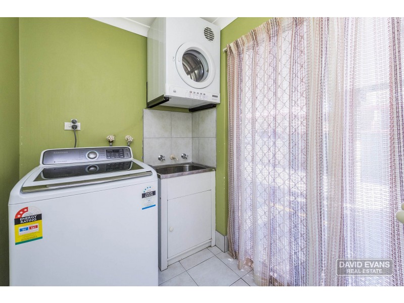 32 Andromeda Street, Rockingham WA 6168