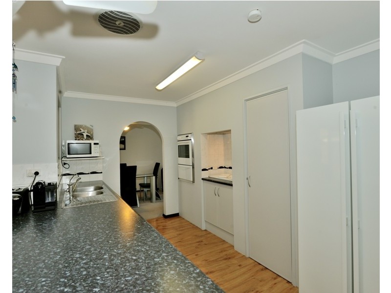 79 Currie Street, Warnbro WA 6169