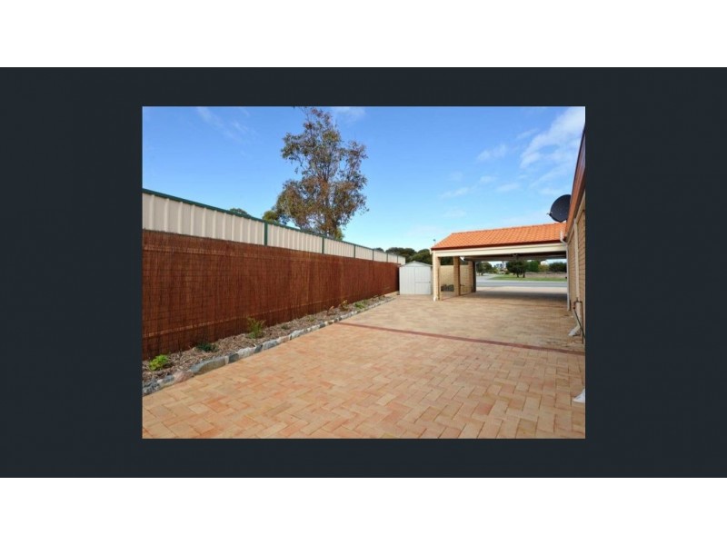 76 Charthouse Road, Waikiki WA 6169