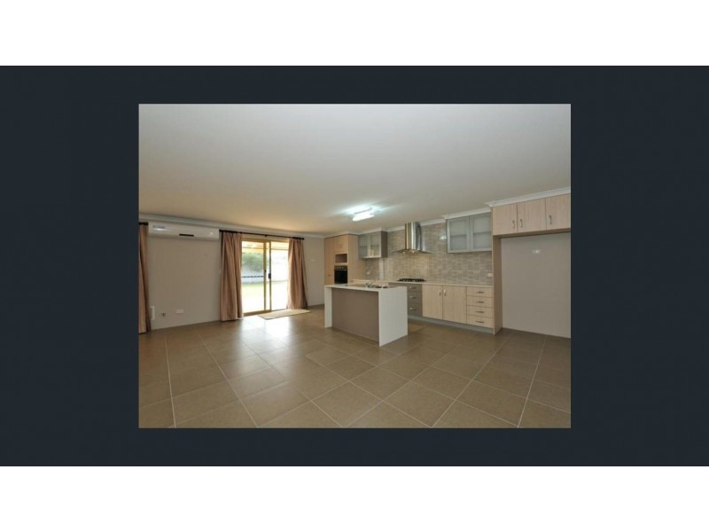 76 Charthouse Road, Waikiki WA 6169