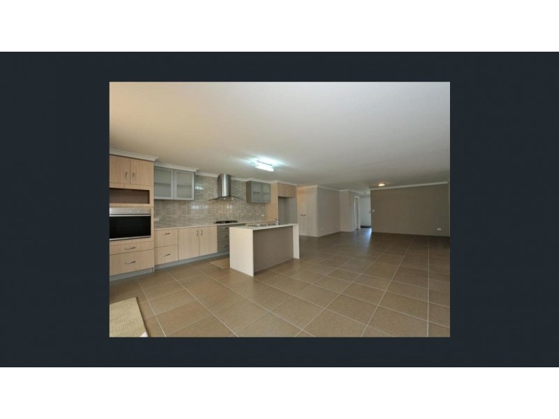 76 Charthouse Road, Waikiki WA 6169