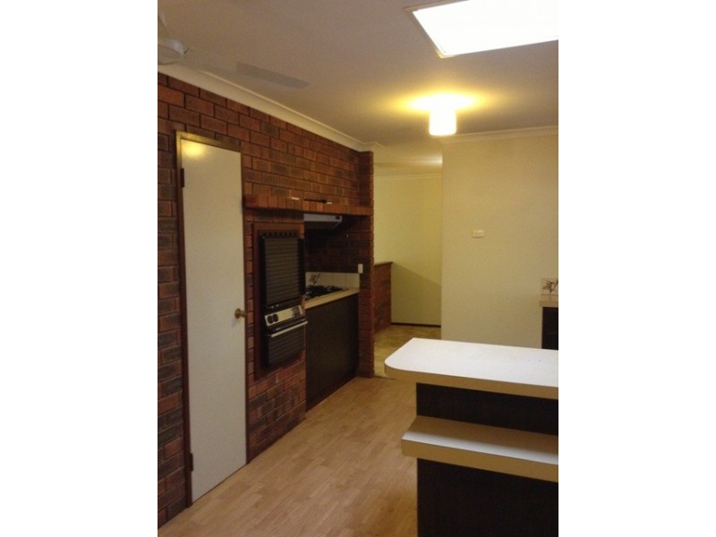 3 Waterton Way, Cooloongup WA 6168