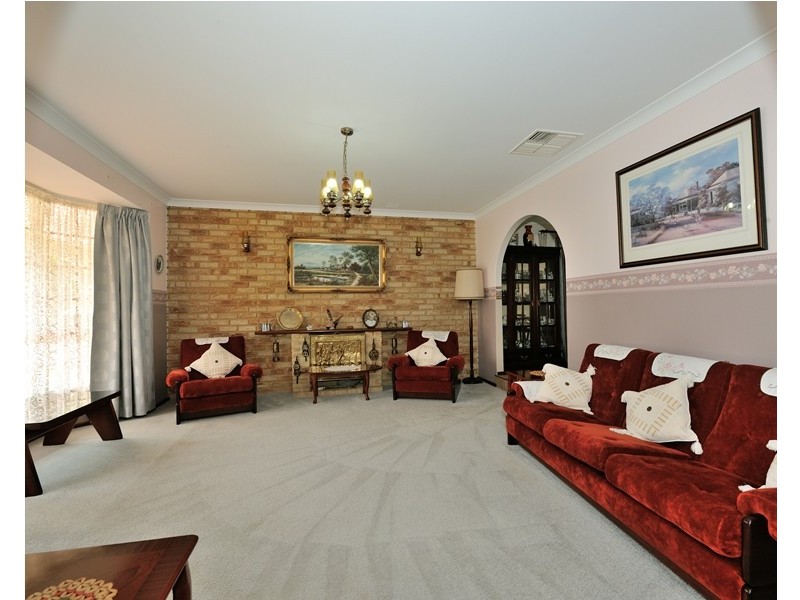 5 Smythe Street, Rockingham WA 6168