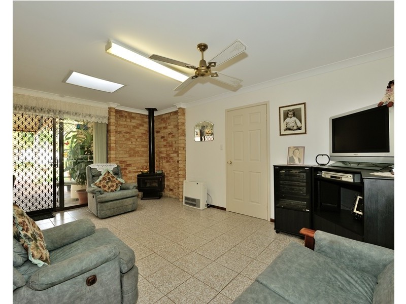 5 Smythe Street, Rockingham WA 6168