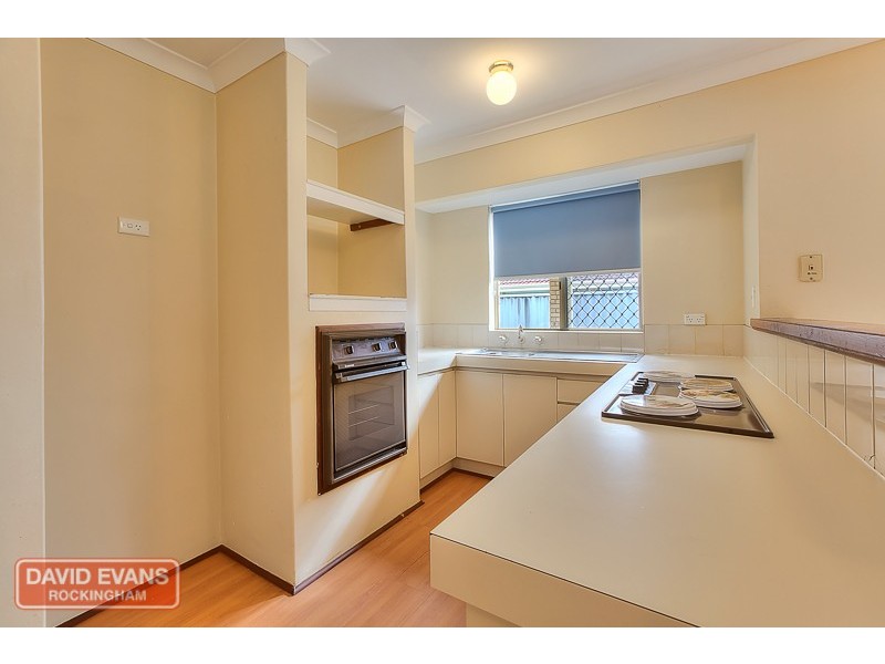 55 Inverness Drive, Meadow Springs WA 6210