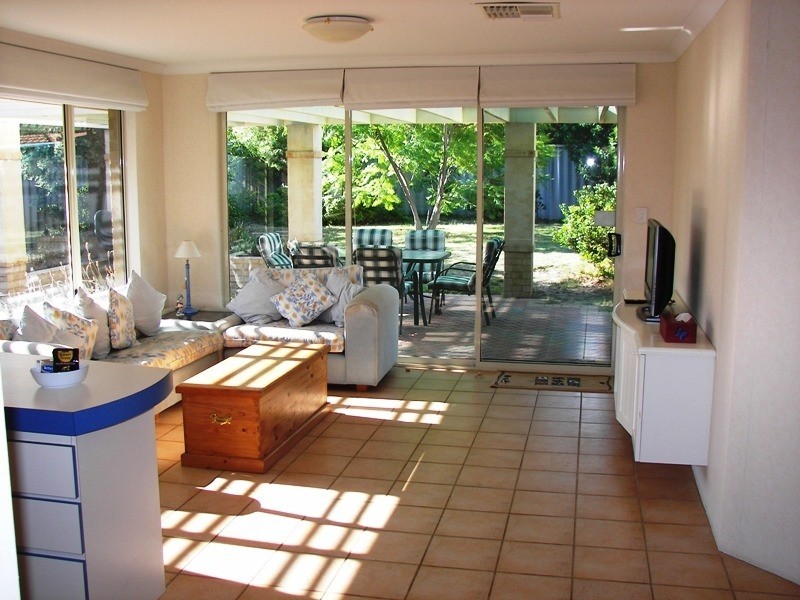 40 Grand Ocean Boulevard, Port Kennedy WA 6172