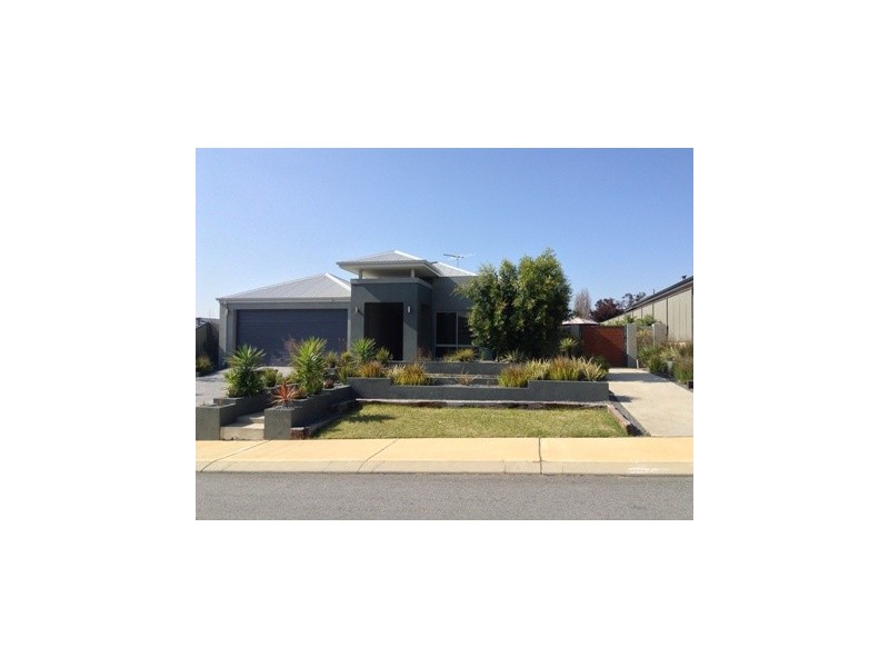 10 Yelbeni Loop, Baldivis WA 6171