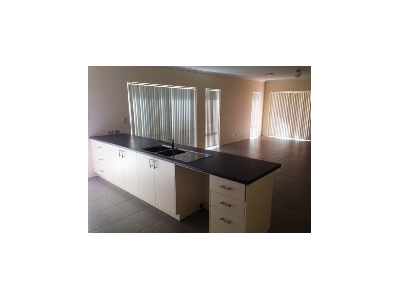 3 Elland Way, Baldivis WA 6171