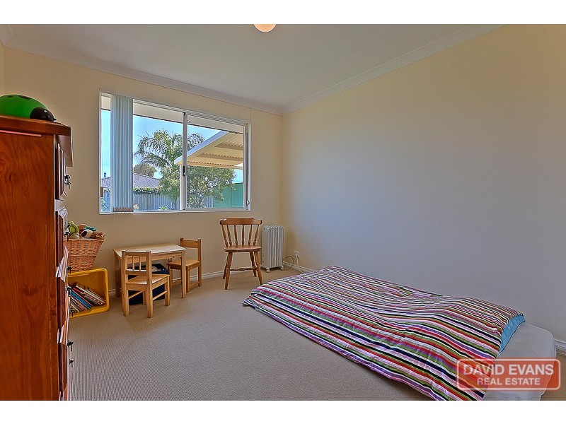 52 Janet Road, Safety Bay WA 6169