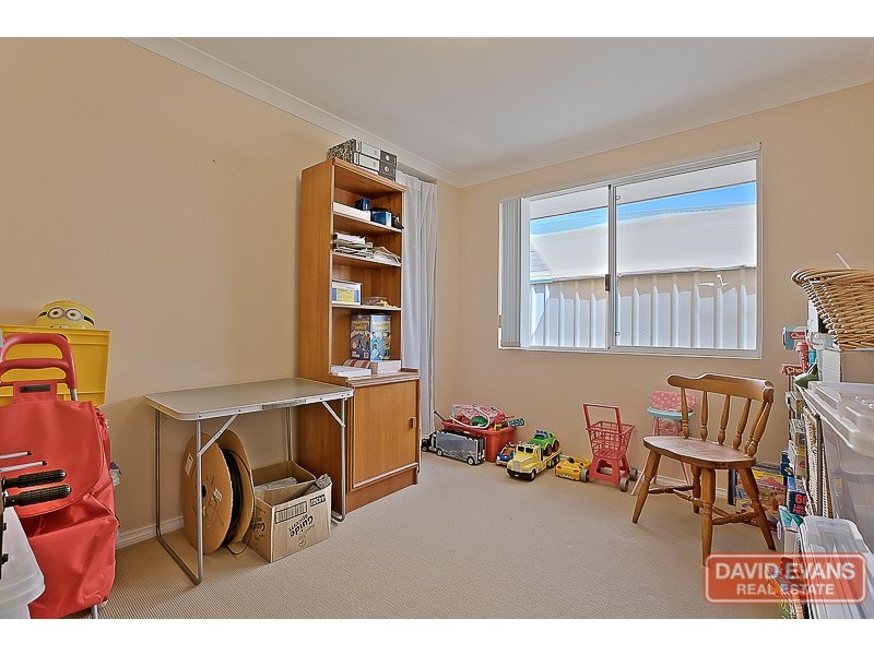 52 Janet Road, Safety Bay WA 6169