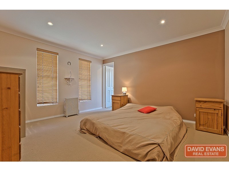 52 Janet Road, Safety Bay WA 6169