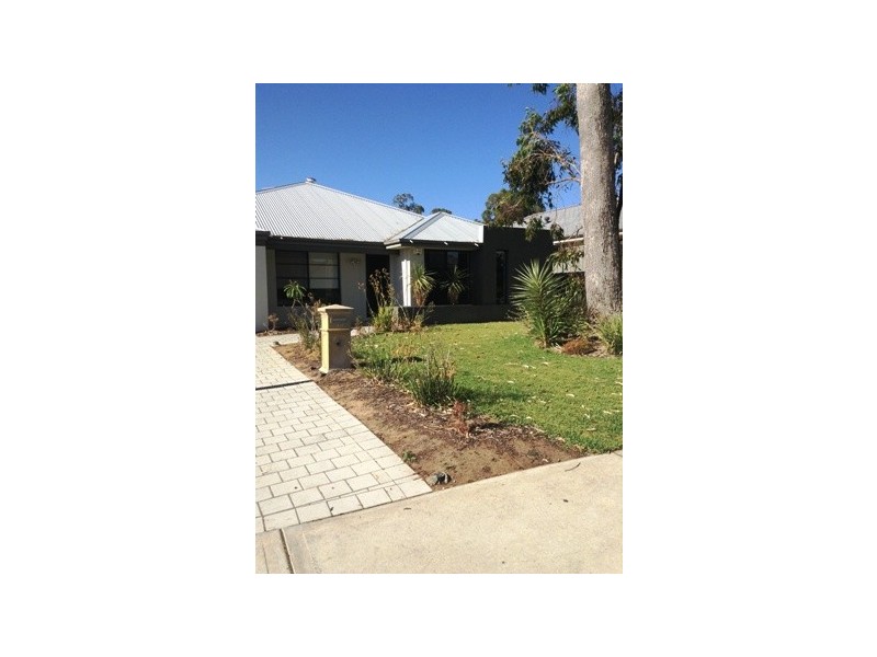 12 Ringwood Loop, Wellard WA 6170