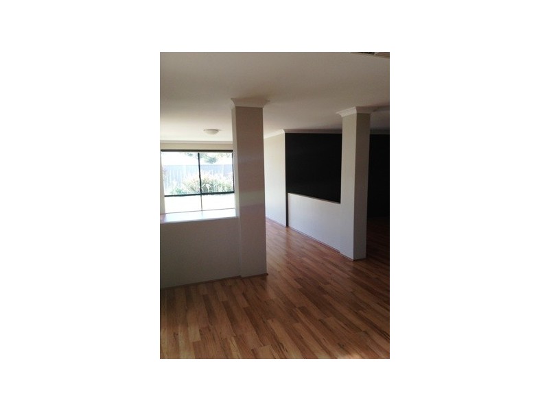 12 Ringwood Loop, Wellard WA 6170