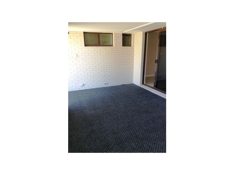 25 Bampton Way, Warnbro WA 6169