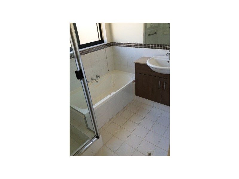 4/13 George Street, Rockingham WA 6168