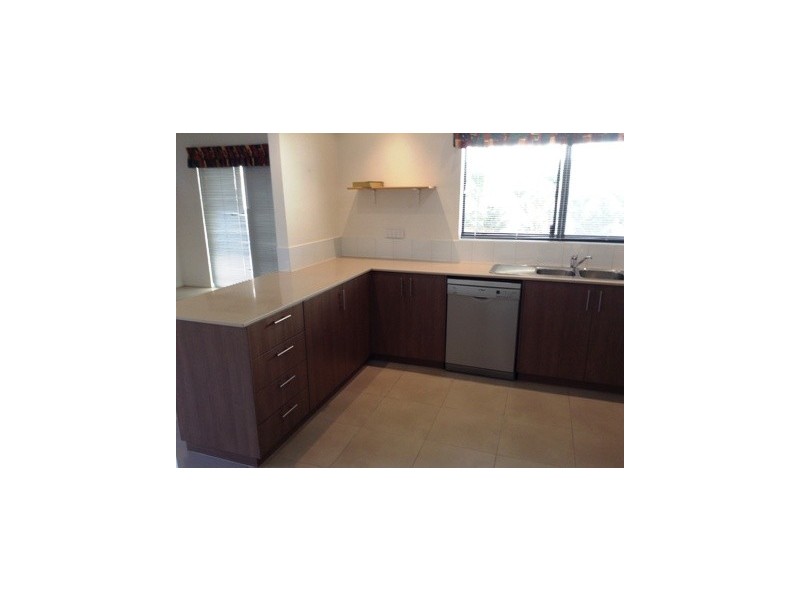 4/13 George Street, Rockingham WA 6168