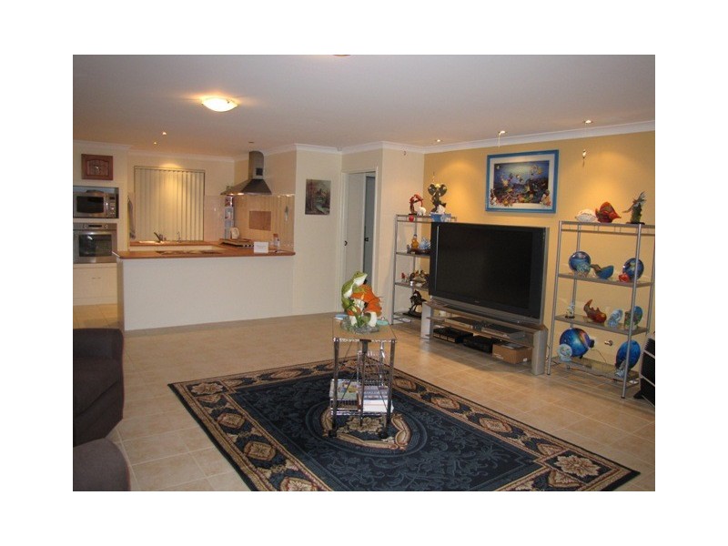 13 Montilla Court, Port Kennedy WA 6172