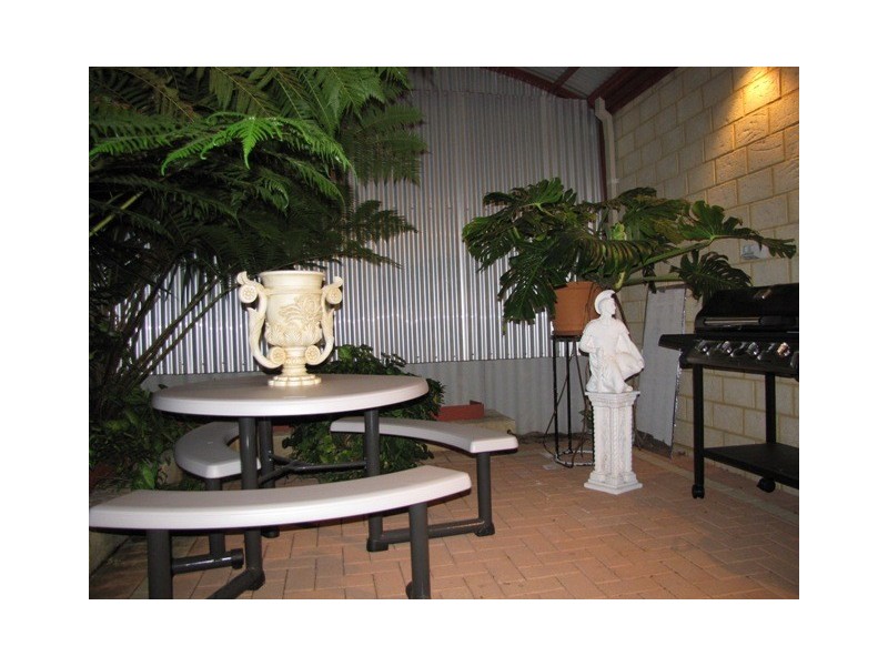 13 Montilla Court, Port Kennedy WA 6172