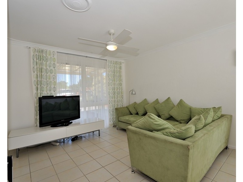 20 Quamby Place, Rockingham WA 6168