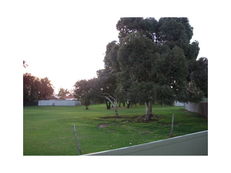 30 Haselmere Circus, Rockingham WA 6168