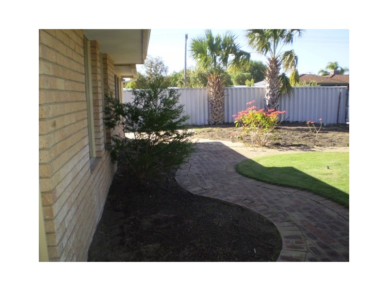 14 Wooramel Way, Cooloongup WA 6168