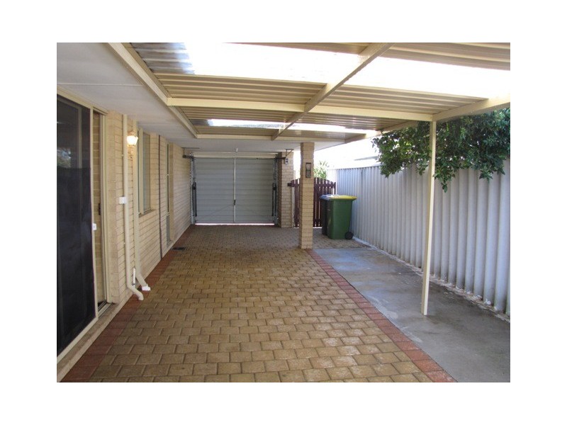 21 Nabberu Loop, Cooloongup WA 6168