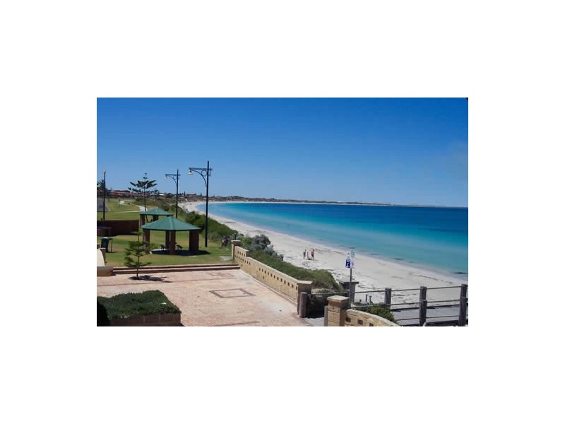 124B Parkin Street, Rockingham WA 6168