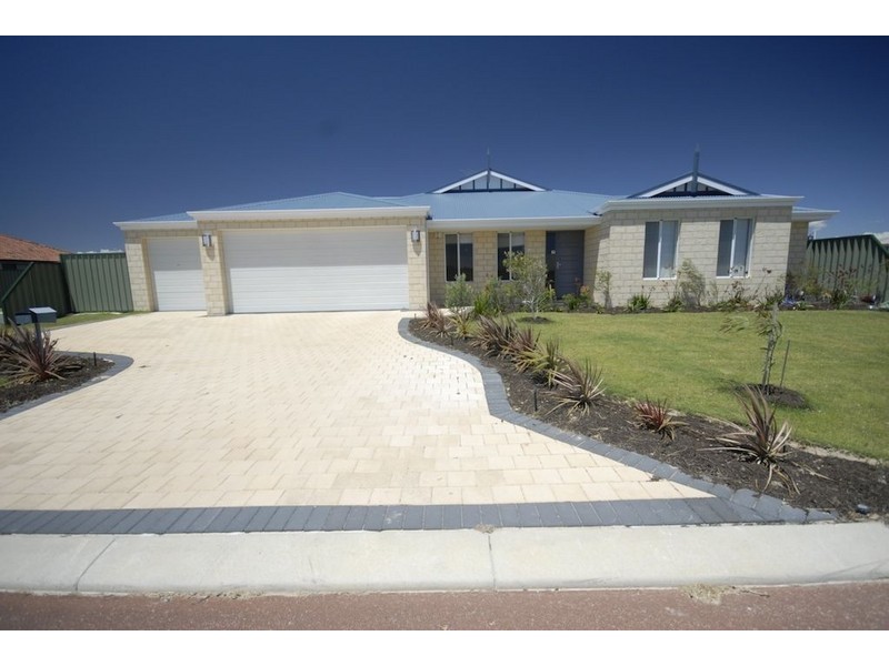 6 Seattle Lane, Port Kennedy WA 6172