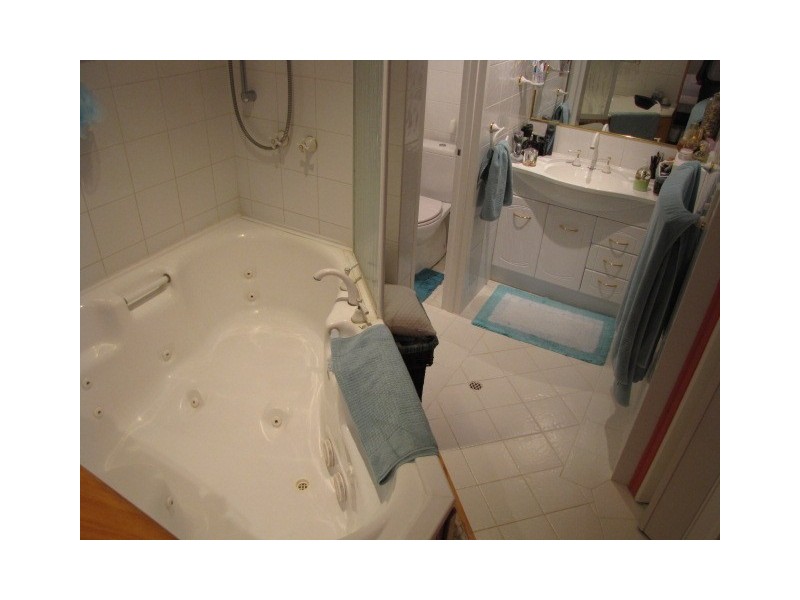 127 Fendam Street, Warnbro WA 6169