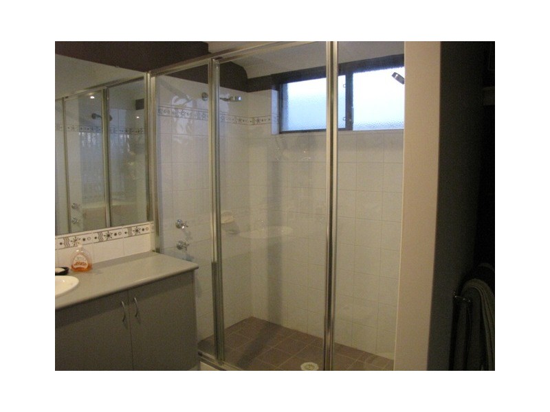 17 Kerkeri Heights, Lakelands WA 6180