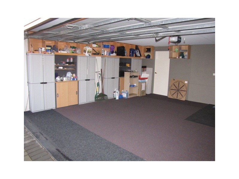 17 Kerkeri Heights, Lakelands WA 6180