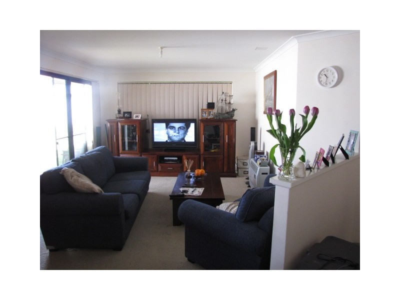 26 St Ettiene Gardens, Port Kennedy WA 6172