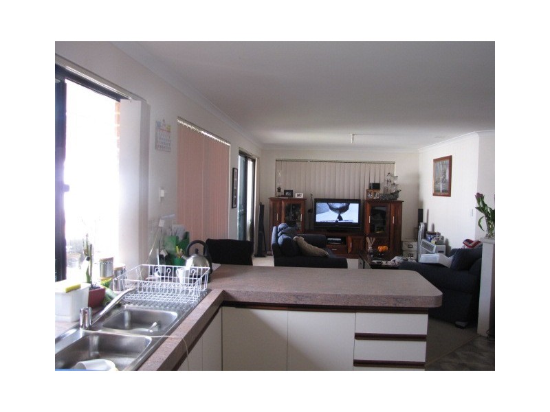 26 St Ettiene Gardens, Port Kennedy WA 6172