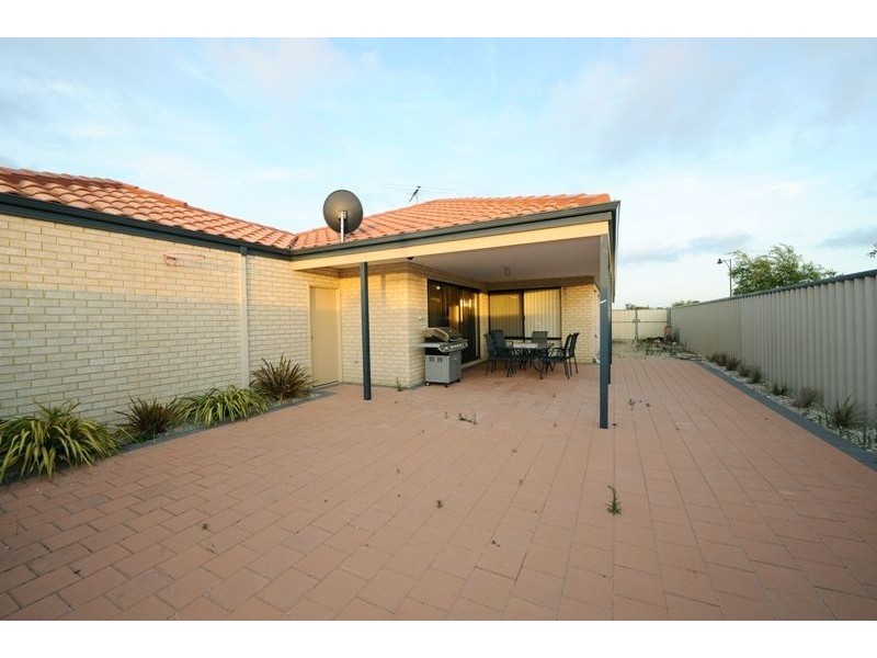 42 Merrimac Loop, Rockingham WA 6168