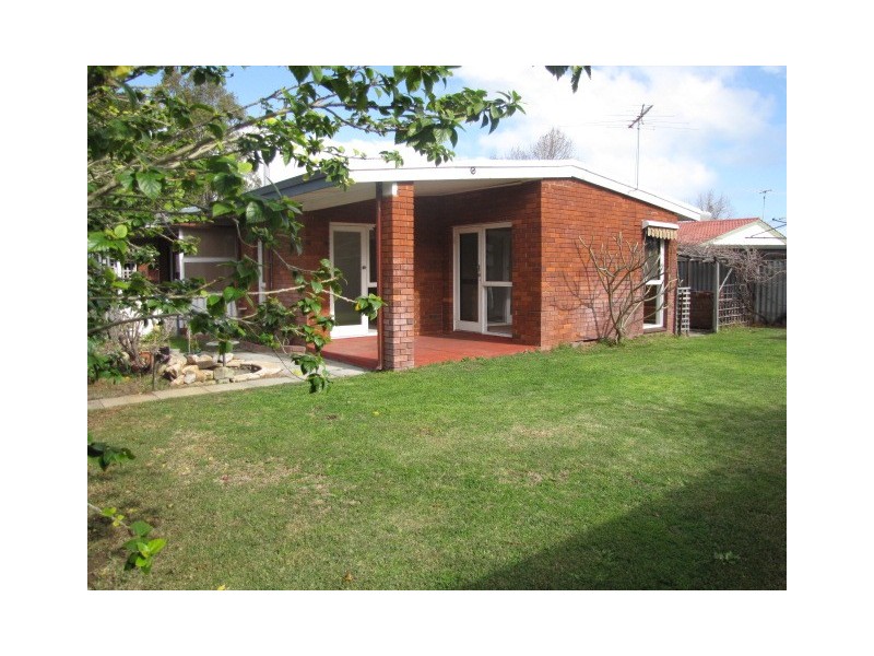 4 Cygnus Street, Rockingham WA 6168