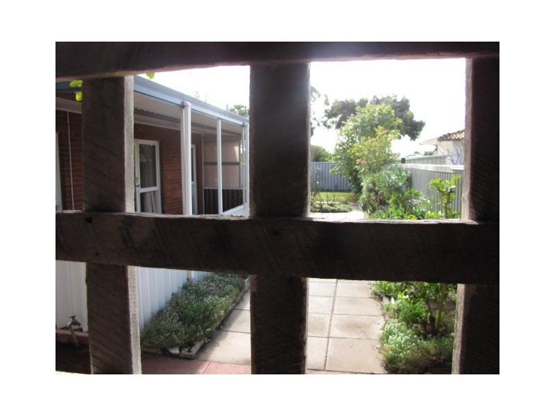 4 Cygnus Street, Rockingham WA 6168