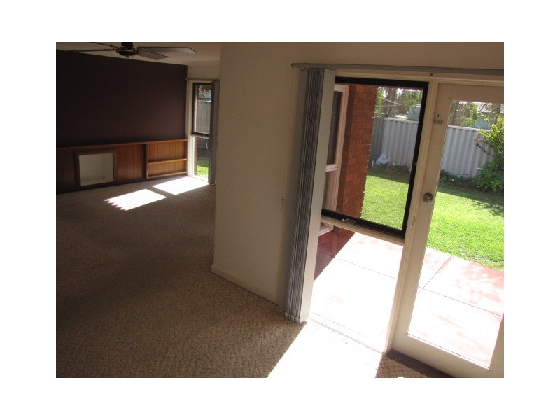 4 Cygnus Street, Rockingham WA 6168