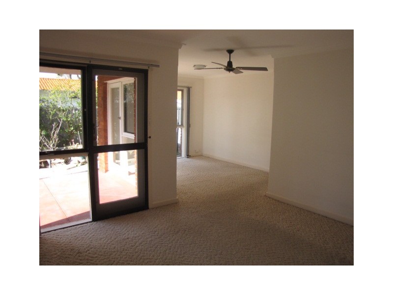 4 Cygnus Street, Rockingham WA 6168