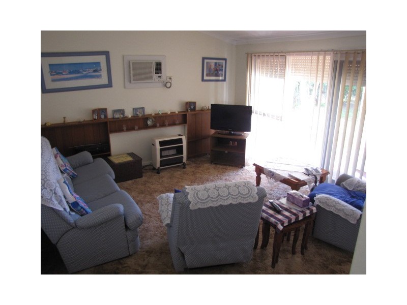 3 Crater Place, Rockingham WA 6168
