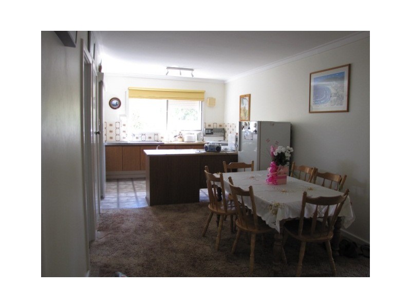 3 Crater Place, Rockingham WA 6168