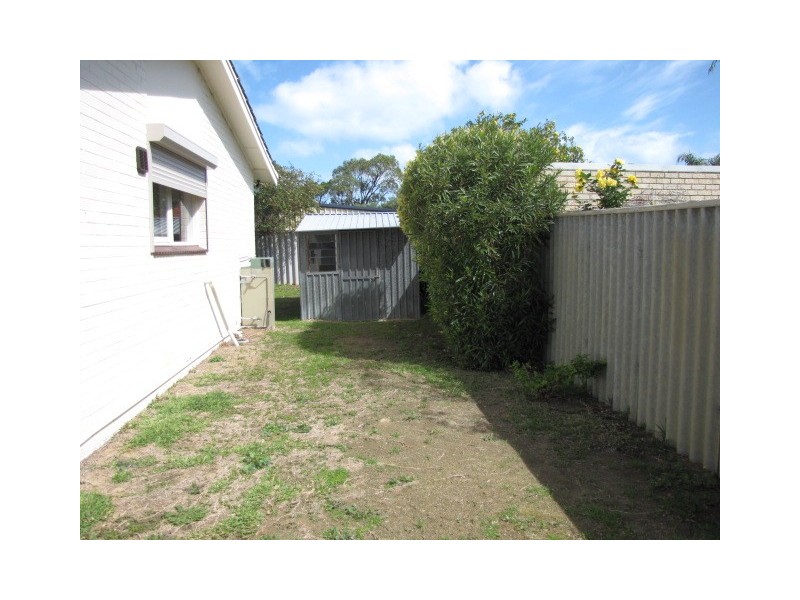 3 Crater Place, Rockingham WA 6168