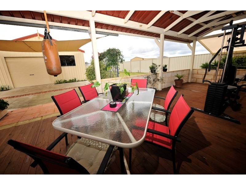 1 Surf Drive, Secret Harbour WA 6173