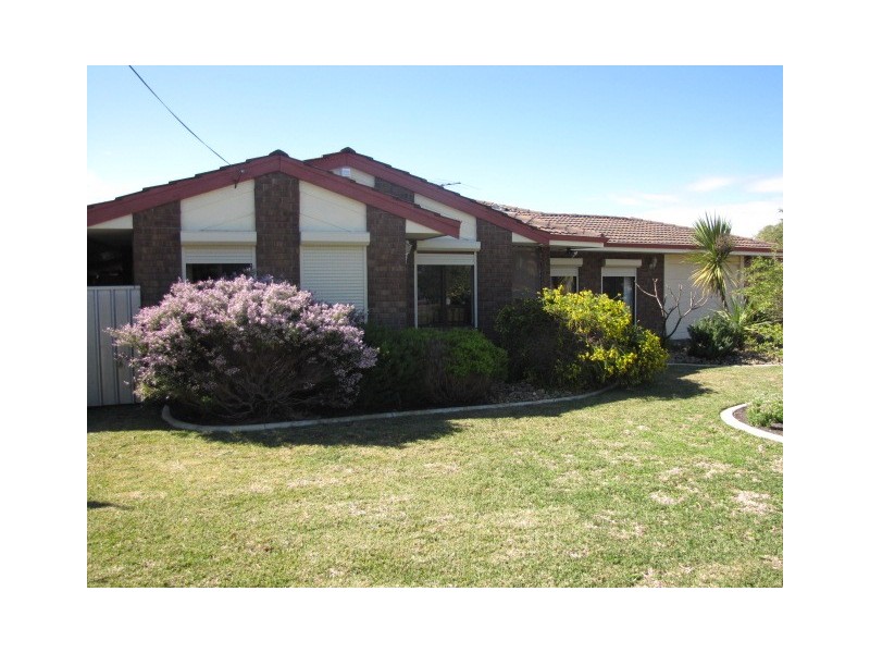 23 Erindoon Way, Waikiki WA 6169