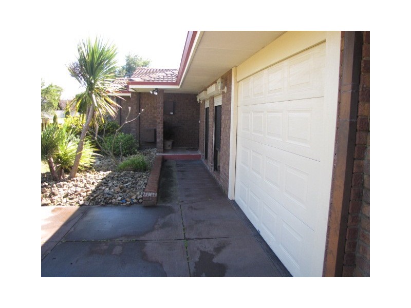 23 Erindoon Way, Waikiki WA 6169