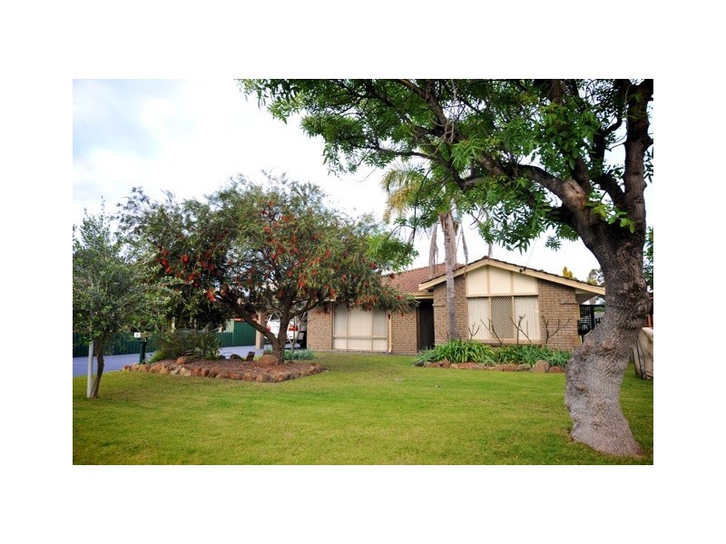 32 Andromeda Street, Rockingham WA 6168