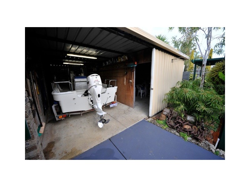 32 Andromeda Street, Rockingham WA 6168