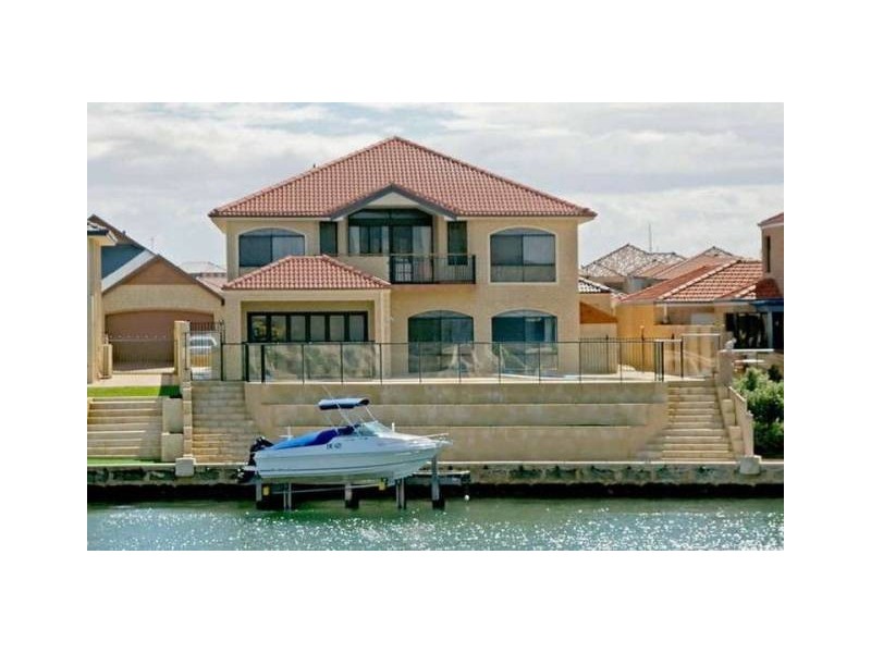 19 Voyager Close, Wannanup WA 6210