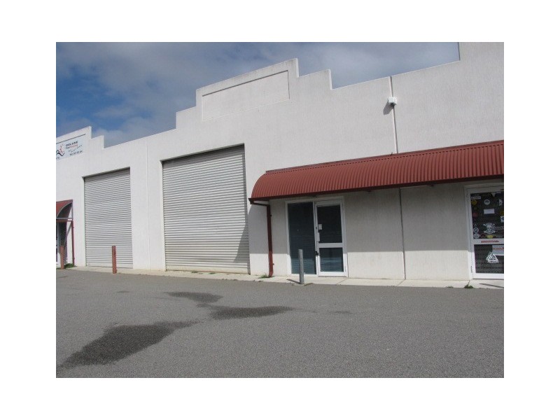 3/11 Mc Camey Avenue, Rockingham WA 6168