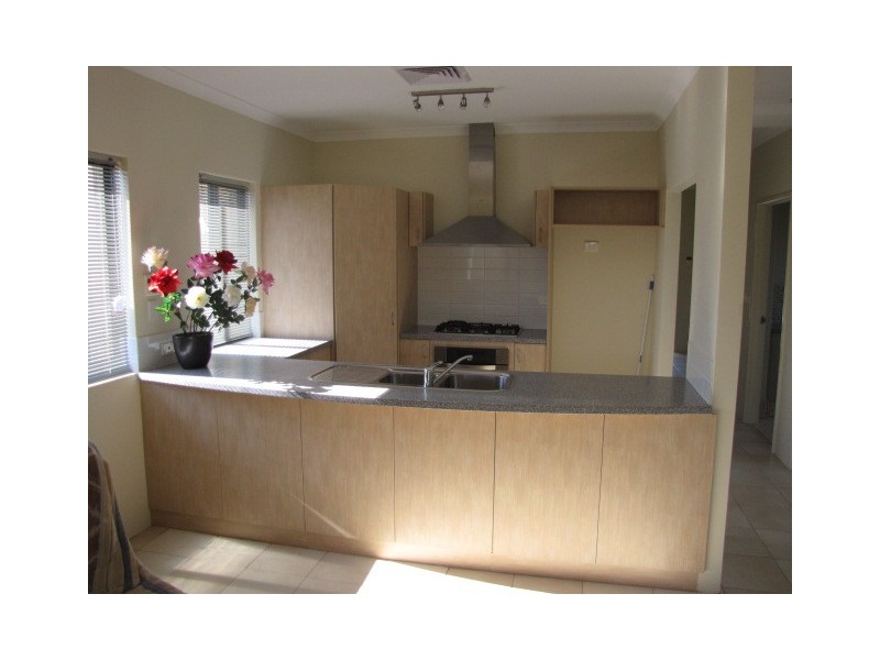 91 Oakleigh Drive, Erskine WA 6210